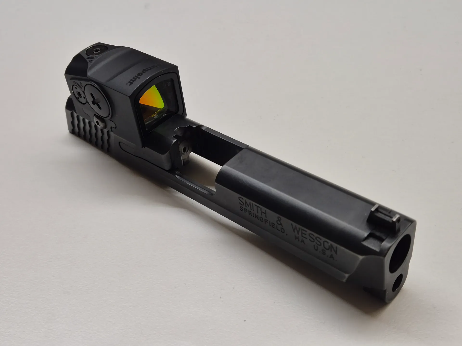 Mantelfräsning Smith & Wesson M&P9 - Aimpoint ACRO